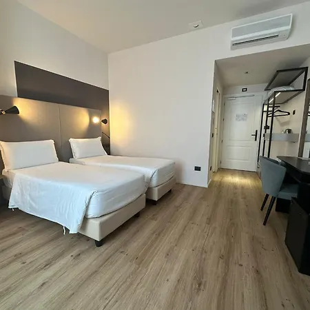 Hotel Porta Pia-3